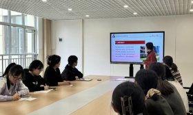 济南市天桥区阅山幼儿园开展师德师风建设专题活动