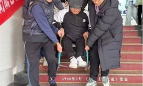 鲁劳职院追“锋”少年：用爱铺就求学路