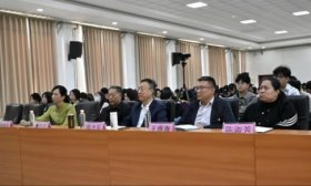 钟倩做客山东外事职业大学大观讲坛！系全国向上向善好青年