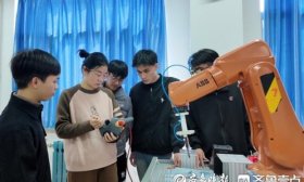 32位越南学生山东圆“职教梦”，山东职业教育已在越南落地生花