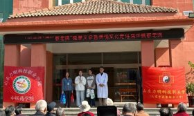 健康關懷與文化傳承！大學生志愿者為老人帶來雙重溫暖