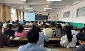 青島農(nóng)業(yè)大學(xué)海都學(xué)院邀萊陽(yáng)一中政治教師共研思政課