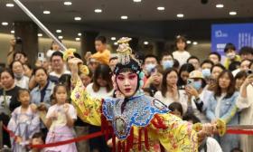 既传统又现代 南京博物院“奇妙夜”精彩上演