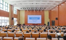 教学科研双轮驱动，山东现代学院举办国家、省级科研项目培训讲座
