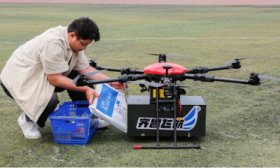 濟(jì)南工程職院無人機(jī)快遞服務(wù)試運(yùn)行，開啟低空經(jīng)濟(jì)校園應(yīng)用新場景
