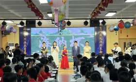 中小貫通、AI互動(dòng)……濟(jì)南市中區(qū)泉海學(xué)校這場詩詞大賽亮點(diǎn)滿滿