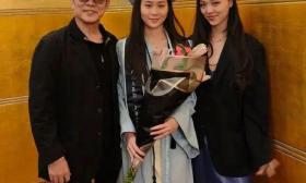 李连杰小女儿大学毕业，武打巨星在美遭围堵！