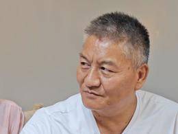 58岁梁实将参加第29次高考：弃地理改生物，希望上个好点的二本