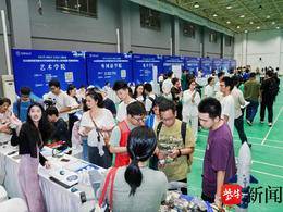 南航舉辦校園開放日暨高招咨詢會，全方位展現空天特色育人魅力