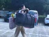 “扁担女孩”网络走红的背后：自立自强是每个学生的必修课