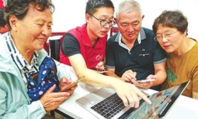 坐進云端課堂 學出精彩人生