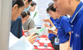 山東高招會首日火爆開場！300余所高校免費咨詢，明日最后一天別錯過