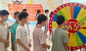 济南高新区丰奥嘉园小学开展“红领巾争章”兑换活动