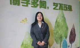 济南高新区党员教师魏芳芳：深耕教坛守初心 红烛先锋育桃李