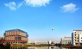 江苏信息职业技术学院扎实推动思政课建设内涵式发展
