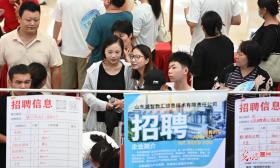 【职引未来】各地聚力攻坚挖潜拓岗 护航毕业生求职路