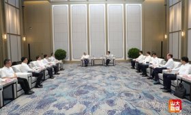 山东大学与威海市政府签署深化校地合作共建协议