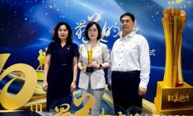 “齐鲁最美教师”致敬英雄：张军桥医生与他的“心跳行动”服务队