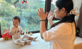 幼教人的破局选择｜首批早教生不挤幼儿园，偏把课堂“搬”进家庭