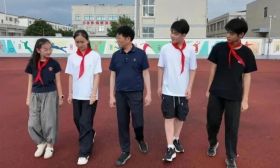 王辉：一辈子用爱心点亮乡村孩子的梦想