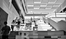 遵循本质 面向未来 构建科学的高等教育评价体系