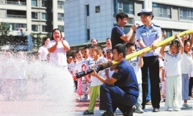 消防知识进校园