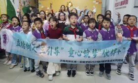 小手创造佳节情 济南高新一实验学子开展迎国庆、度中秋主题活动
