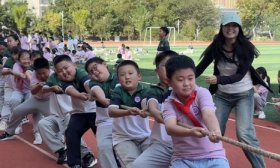 “青春力量 绳彩飞扬” 济南高新区开拓小学趣味运动会成功举办