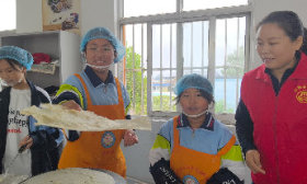 留守儿童的“家”变多了！时隔一年，记者再访龙山快乐成长营