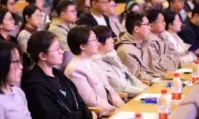 三位首都产业一线科技人才走进中传，讲述攻坚克难奋斗故事