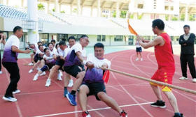 市教育系统举行第三届教职工运动会