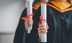 各大高校热议学习贯彻党的二十届四中全会精神