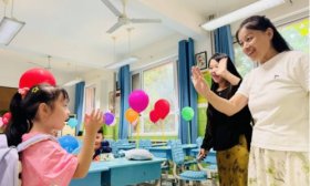 济南高新区春晖小学：一面会说话的墙 传递爱与成长