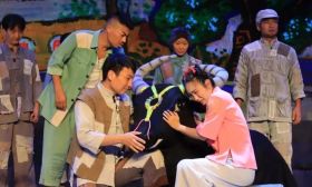 江苏省儿童艺术剧院儿童剧《青铜葵花》走进南通市紫琅第一小学