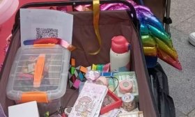 济南开拓小学联动社区开展跳蚤市场与国学课堂活动