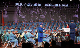 176位老人的“长征”接力