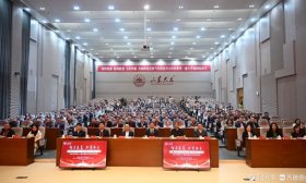 AI赋能成长，跨界织就未来！山大学子在校长论坛上分享成长心得